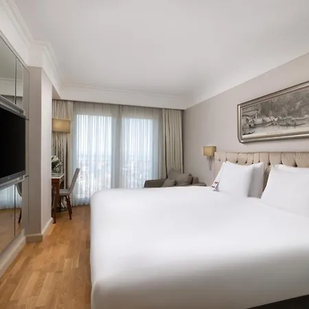 Cvk Taksim 4*