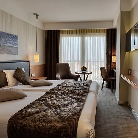 Cvk Taksim Hotel 4*